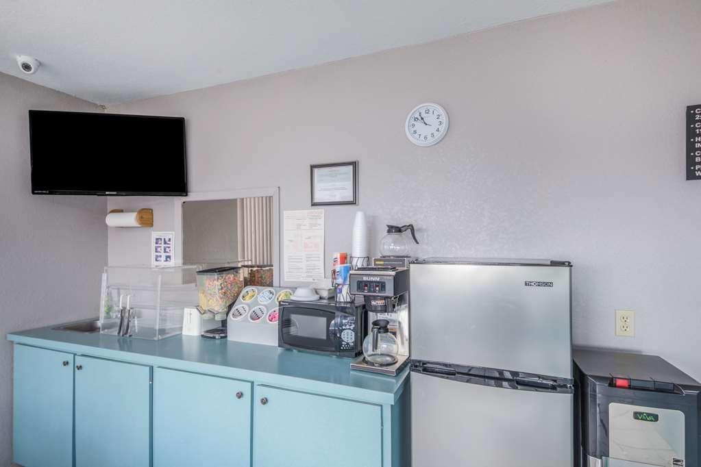 Americas Best Value Inn Гіддінгс Екстер'єр фото