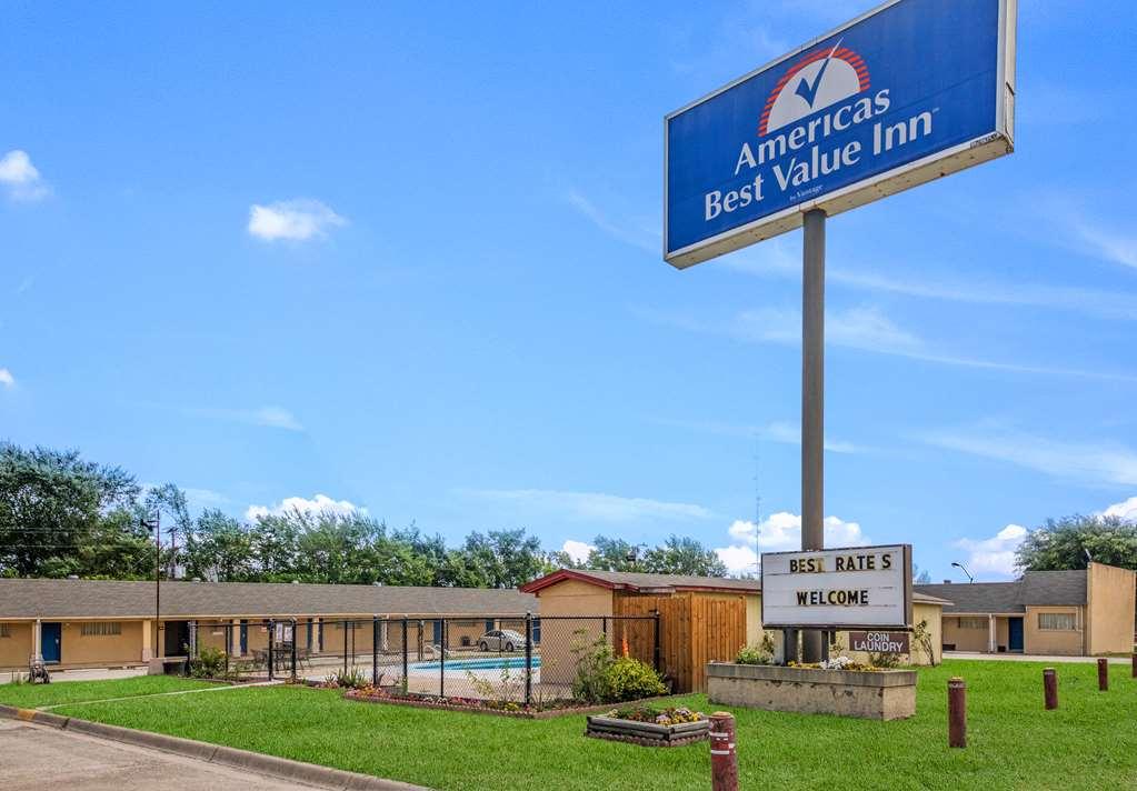 Americas Best Value Inn Гіддінгс Екстер'єр фото