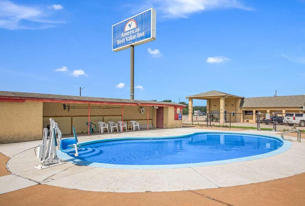 Americas Best Value Inn Гіддінгс Зручності фото