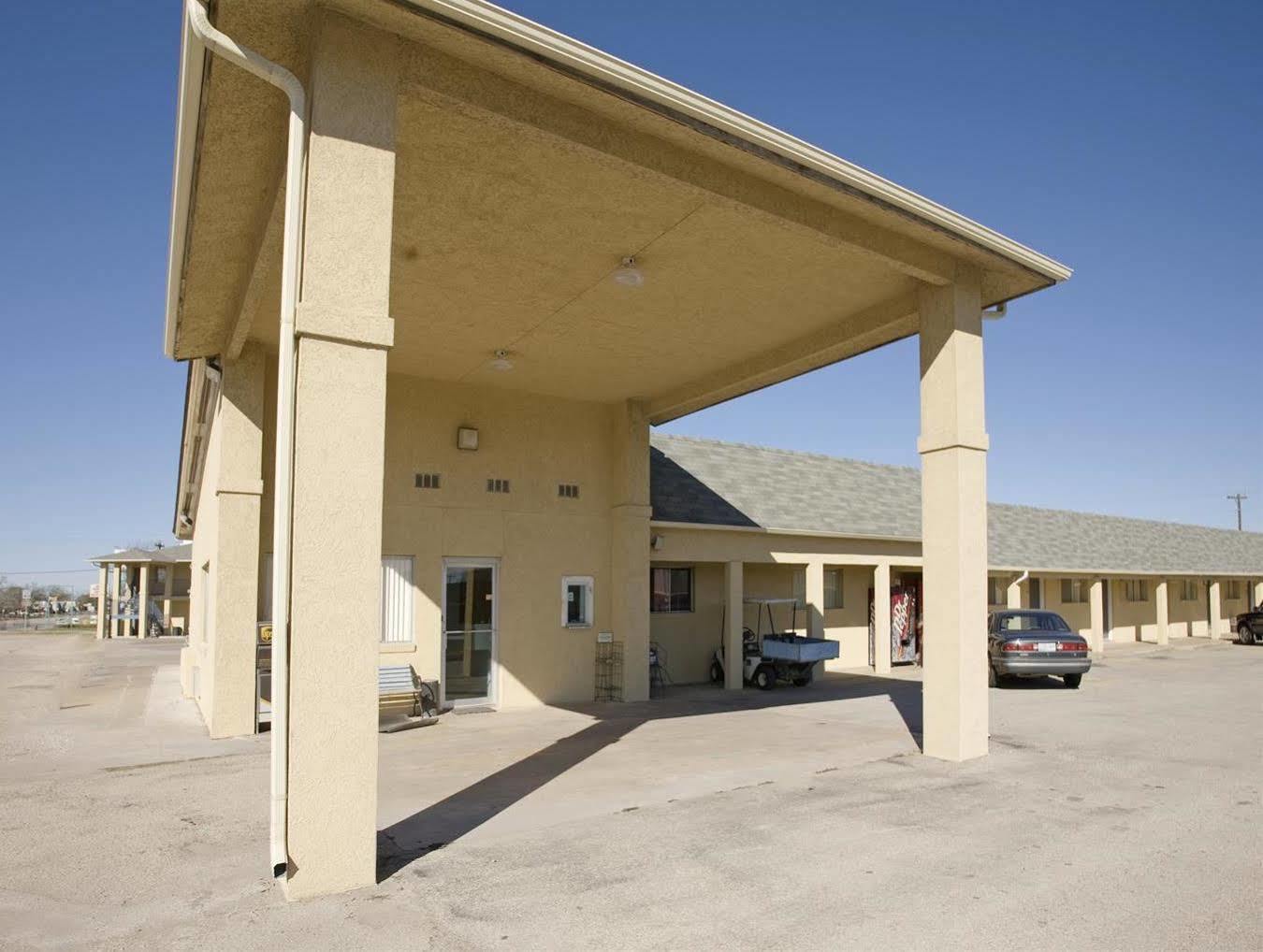 Americas Best Value Inn Гіддінгс Екстер'єр фото